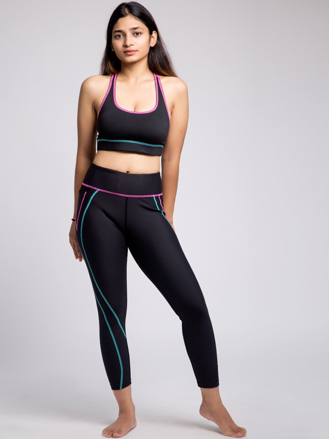 aastey Women Black Colourblocked High-Waisted Activewear Extreme Uplift Leggings