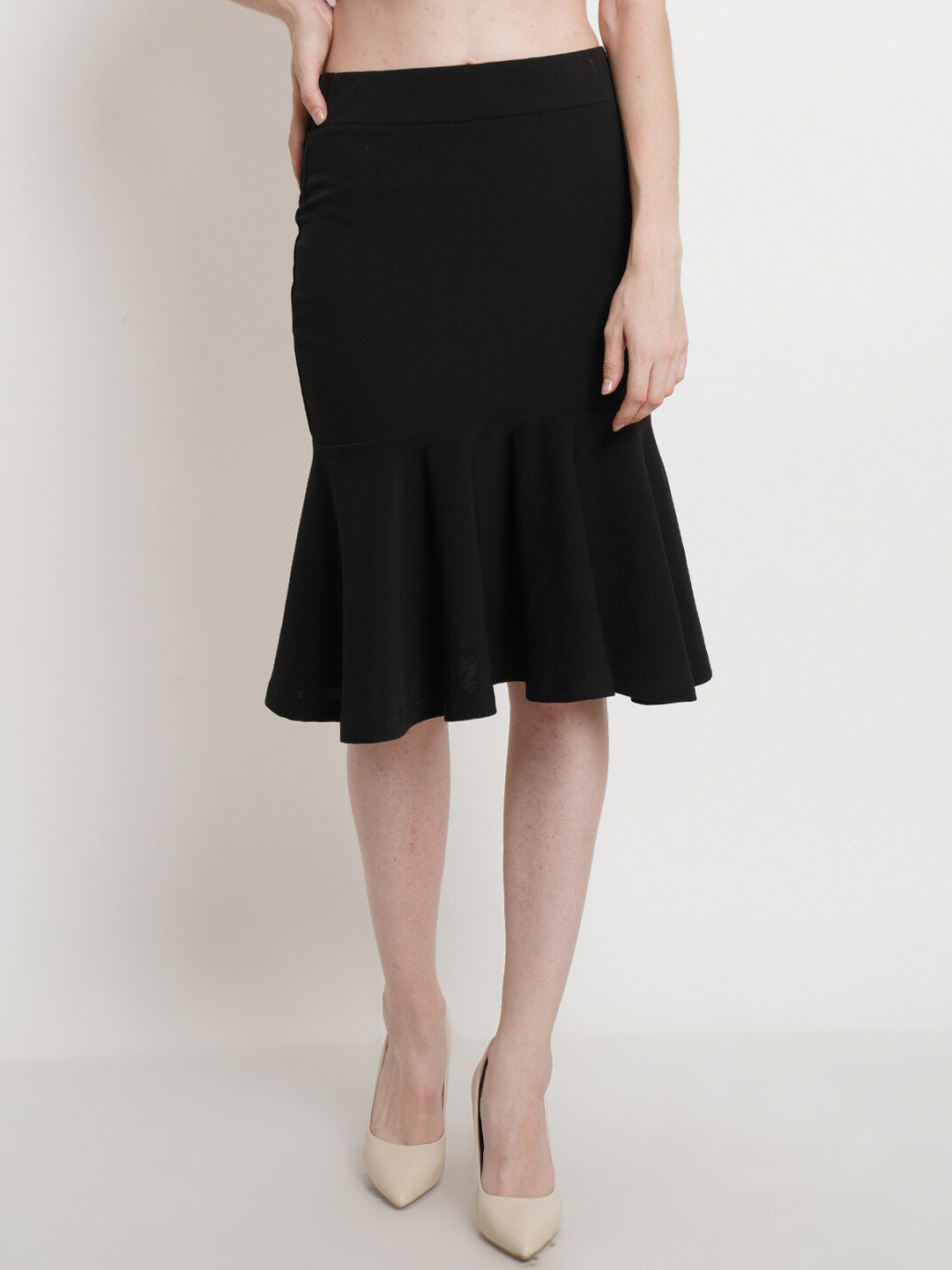 Popwings Women Black Solid Knee Length Peplum Skirts