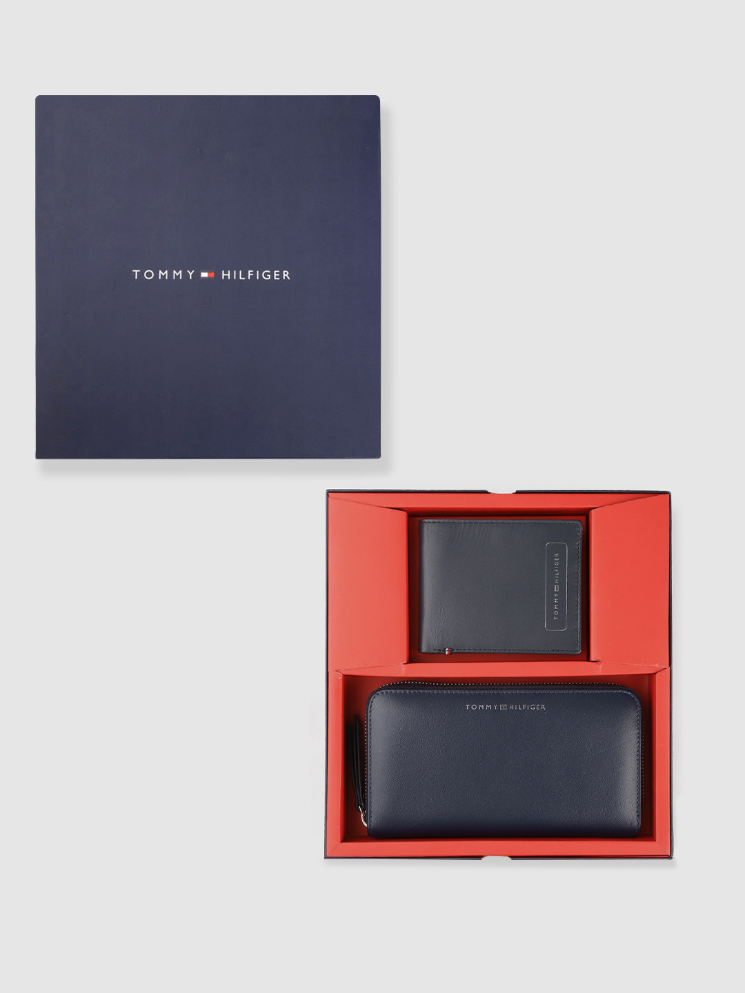 Tommy Hilfiger Set of 2 Navy Blue Wallets Leather Couples Accessory Gift Set