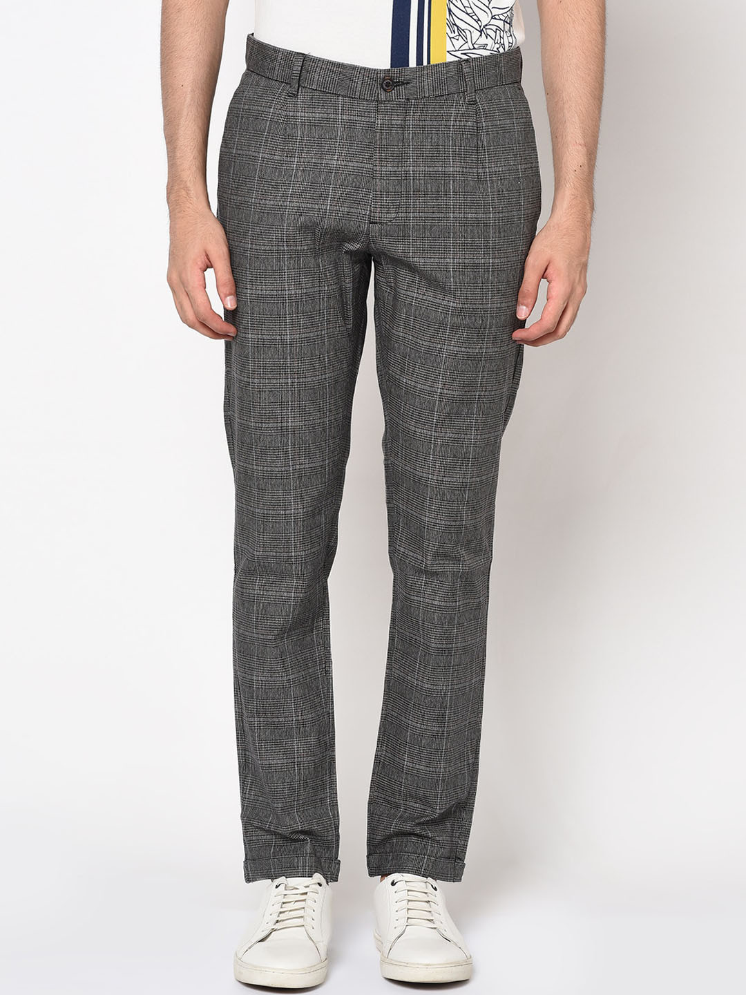 Blackberrys Men Black Checked Trousers