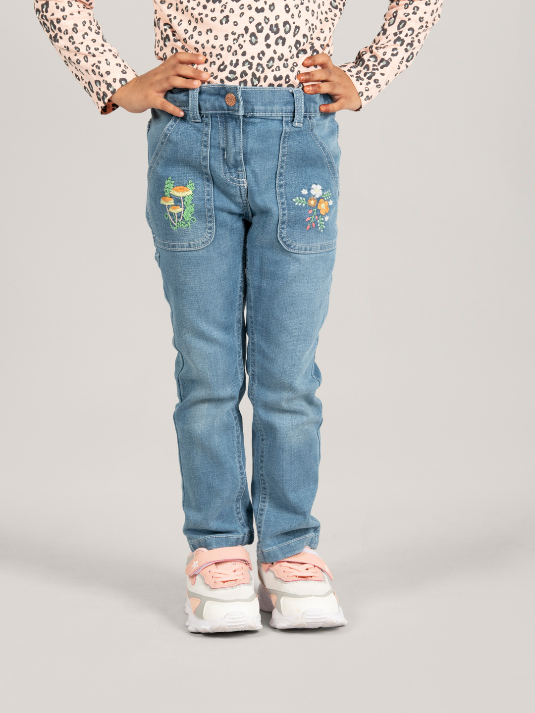 Zalio Girls Slim Fit Heavy Fade Embroidered Stretchable Jeans