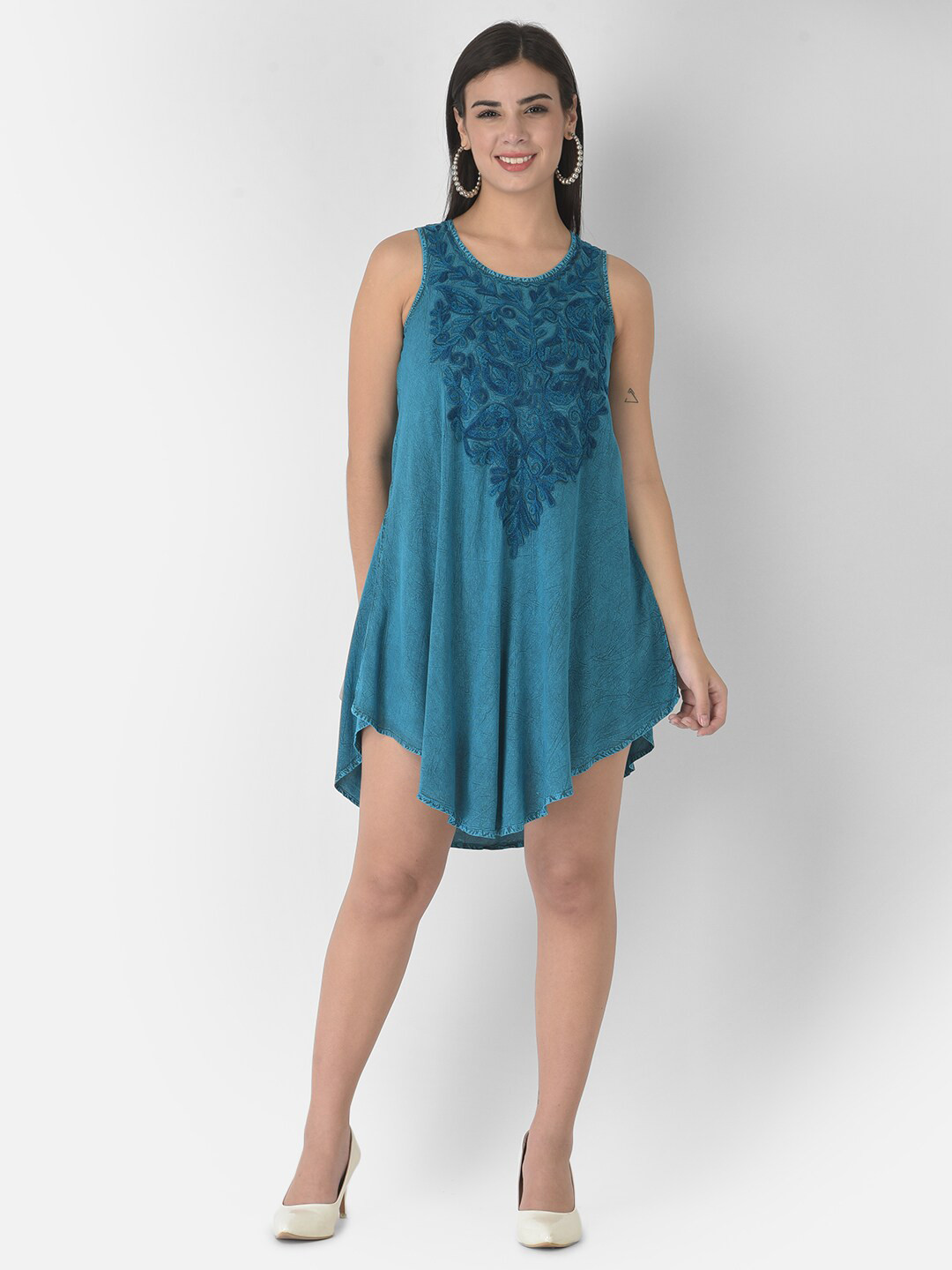 VELDRESS Green Floral Embroidered A-Line Rayon Dress