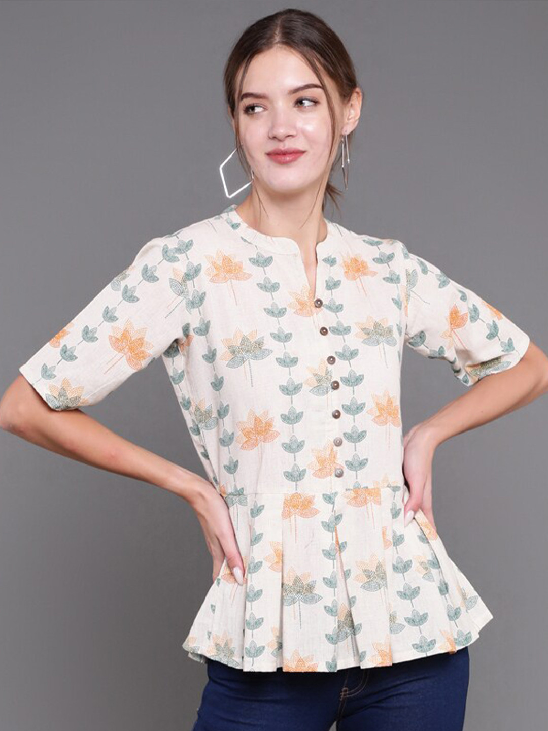 antaran Women Off White & Green Floral Print Mandarin Collar Pure Cotton Top