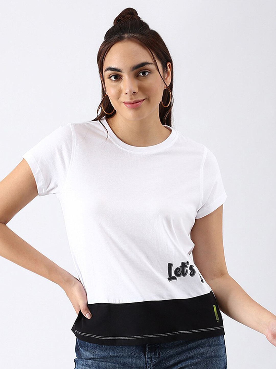 abof Women Solid White Pure Cotton T-shirt
