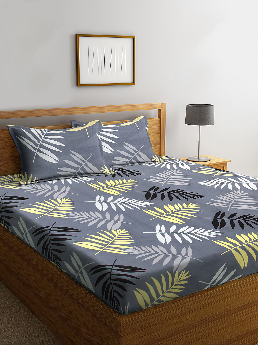 KLOTTHE Grey Leaf Polycotton 300 TC Fitted King Fine Bedsheet with 2 Pillow Covers-98 x 87 inches
