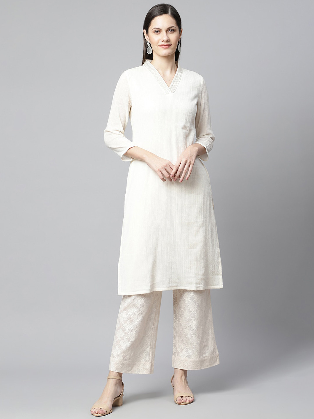 BARARA ETHNIC Women White Pleated Pure Cotton Kurta with Trousers