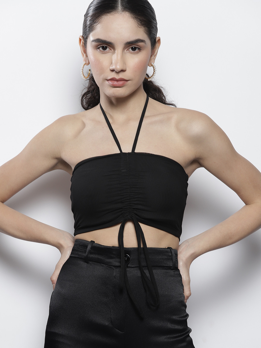 NA-KD Black Solid Tie-Up Halter Neck Ruched Crop Top