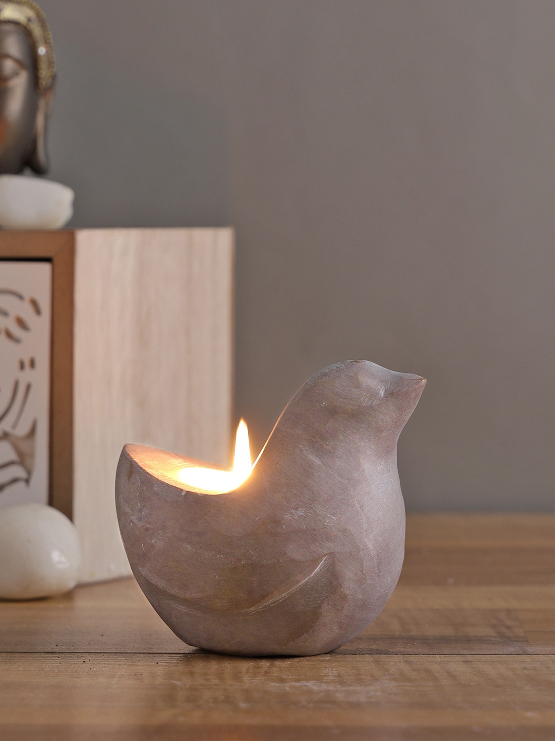Aapno Rajasthan White Solid Bird Shape Tealight Candle Holder