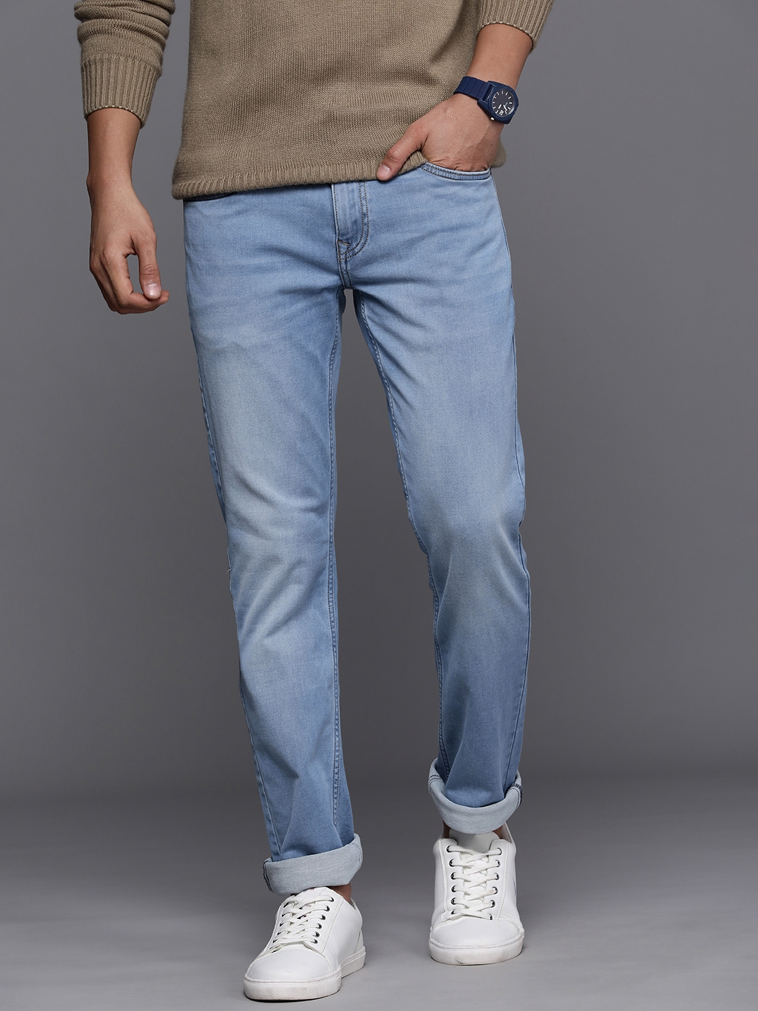 Buy Louis Philippe Jeans Men Blue Slim Fit Mid Rise Light Jeans - Jeans for Men 19931696 | Myntra