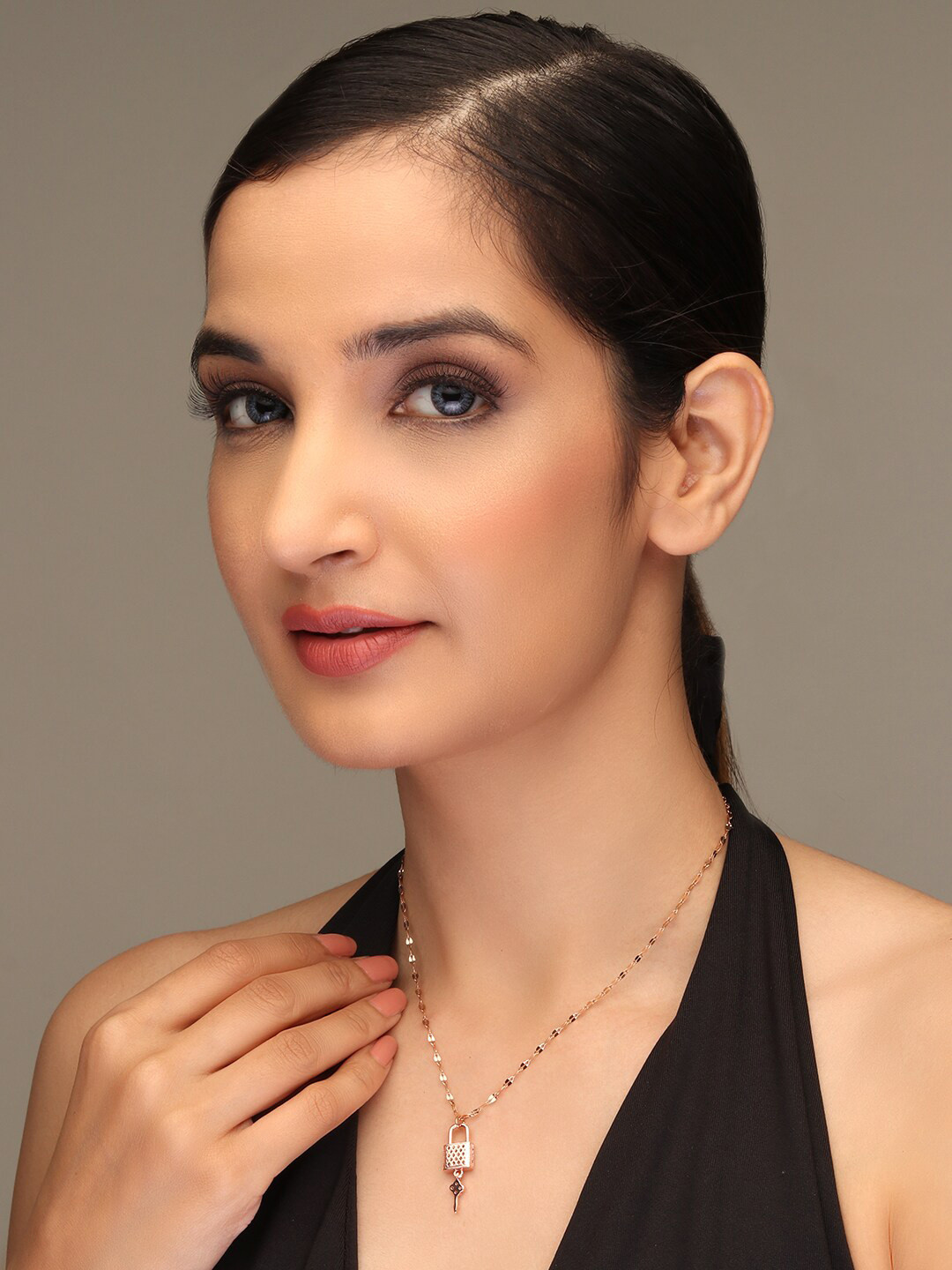 LAIDA Women Rose Gold-Plated & White AD-Stone Studded Lock & Key-Shaped Pendant With Chain