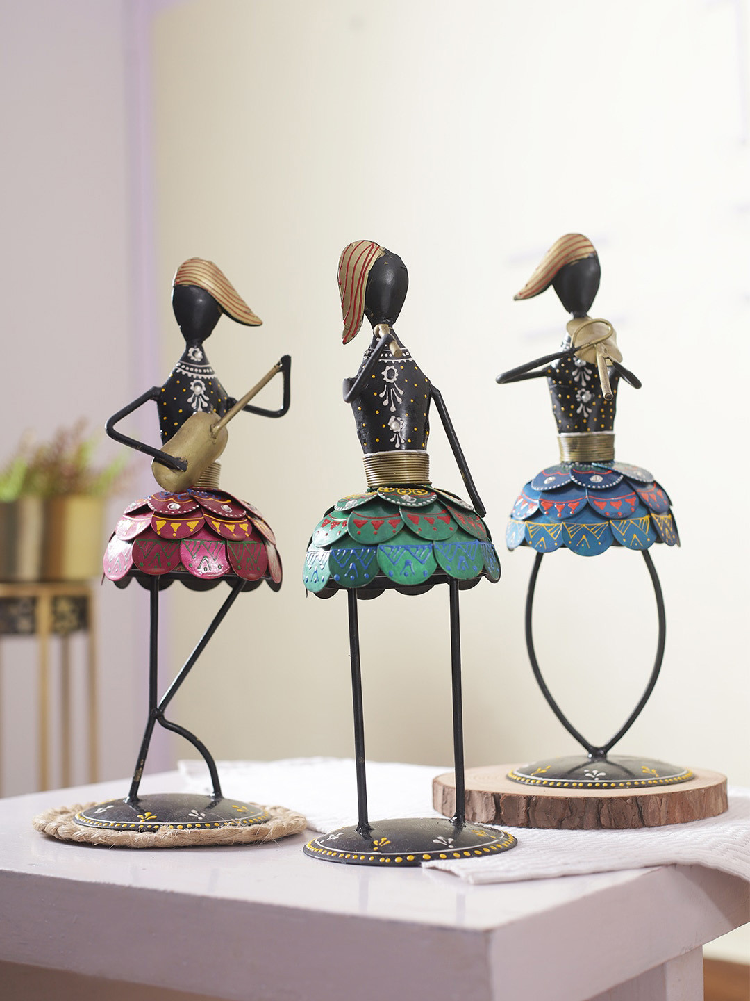 Aapno Rajasthan Girl Gang Musician Green Metal Metallic Living Room Music Set of 3 Medium Showpieces - 13.4 Inches