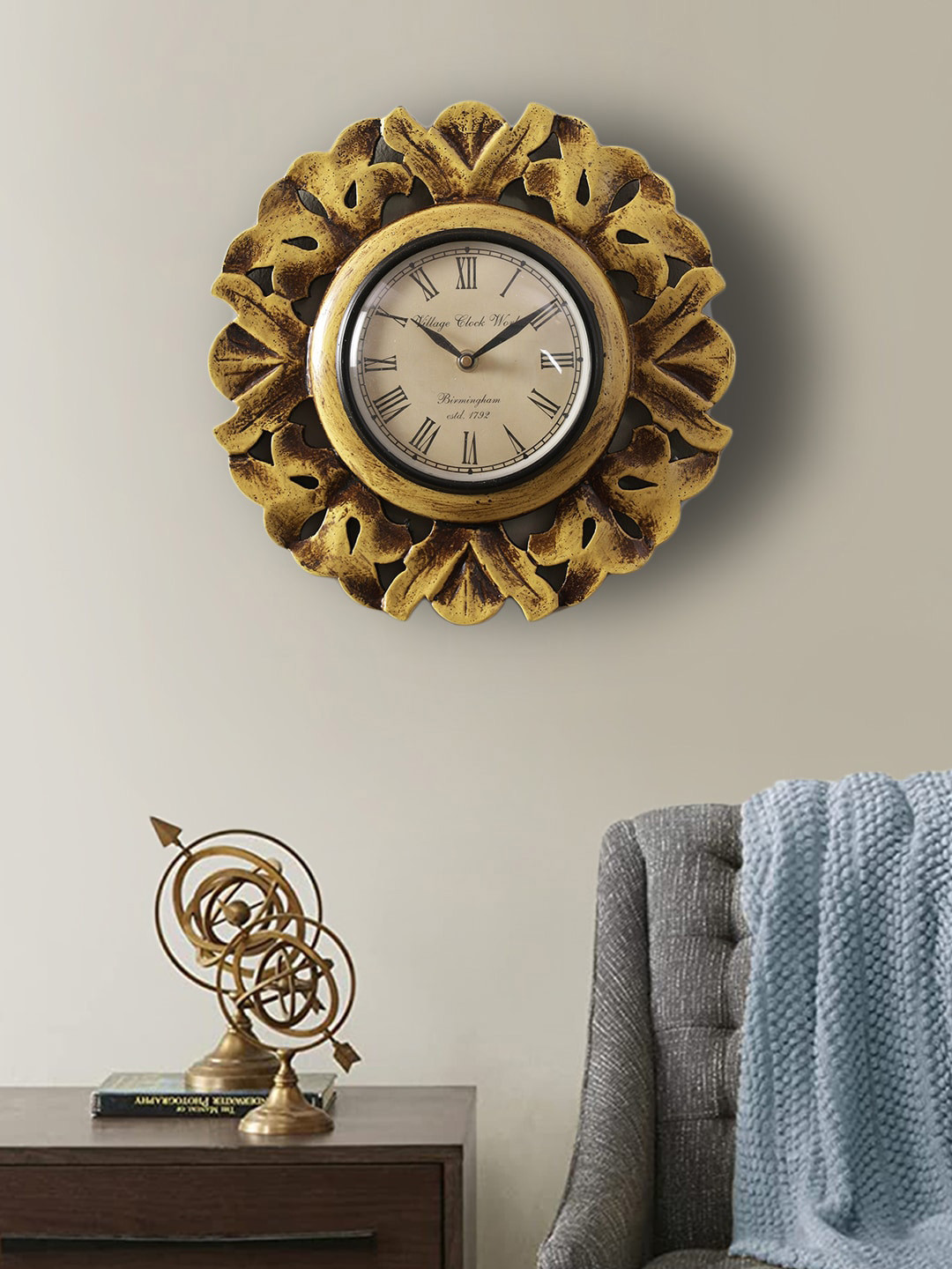 Aapno Rajasthan Printed Analogue Contemporary Wall Clock