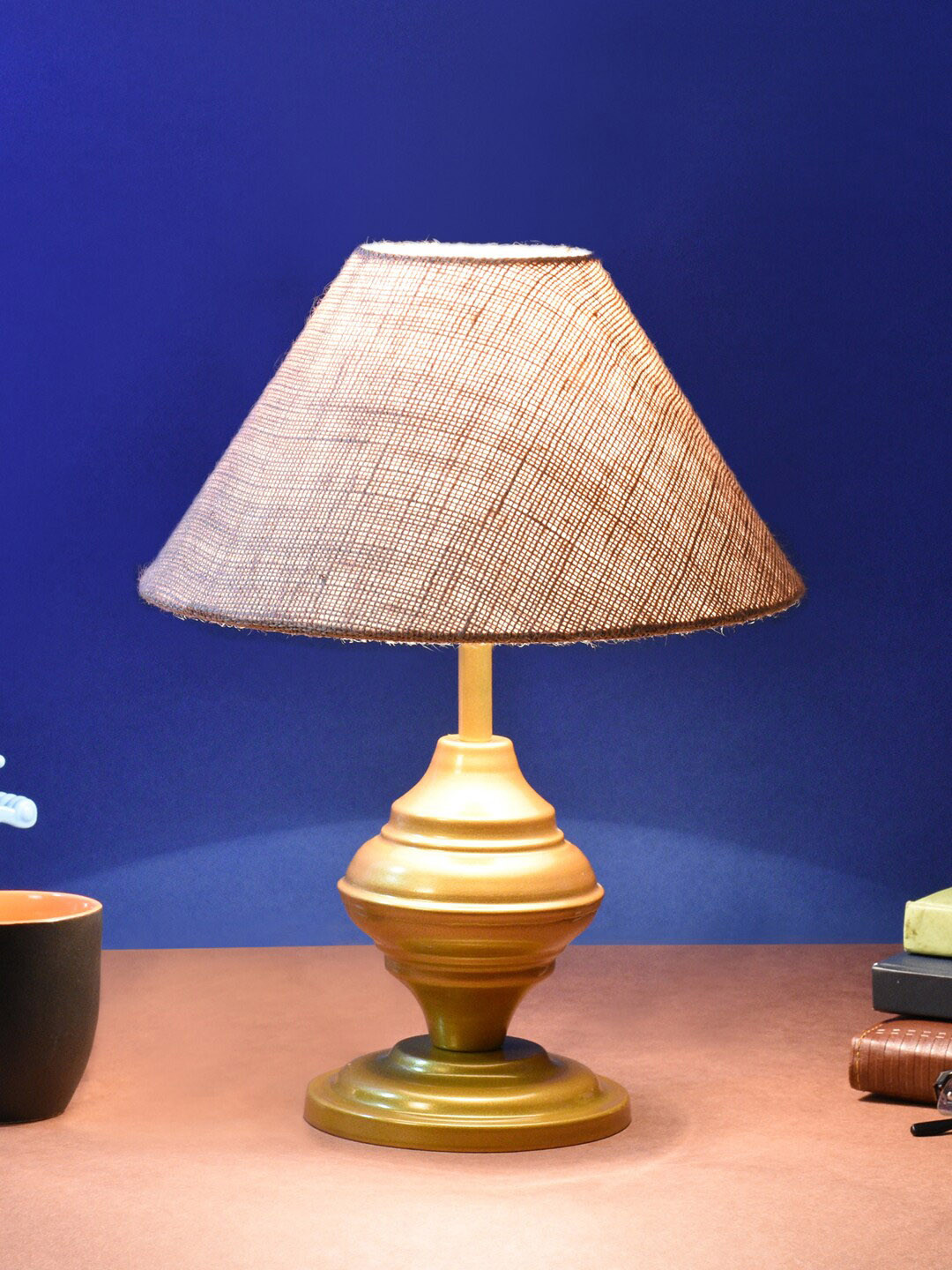 foziq Gold Toned Solid Triangle Frustum Shaped Table Lamp