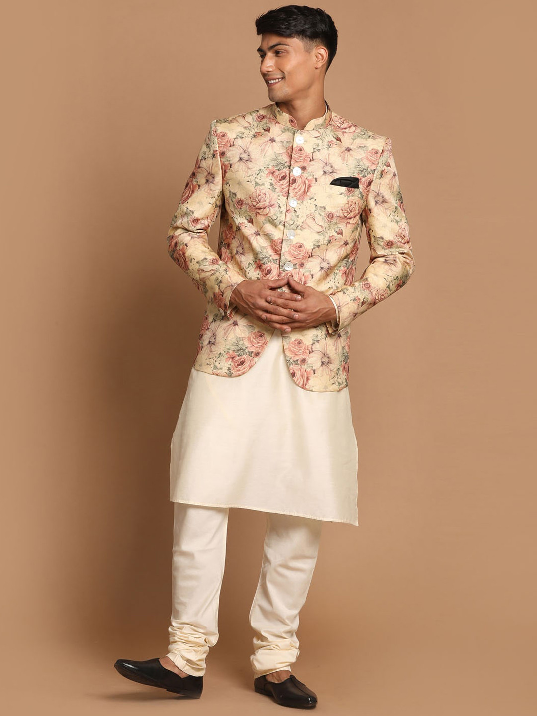 VASTRAMAY Men Cream Regular Printed Bandh Gala Jodhpuri Kurta with Churidar