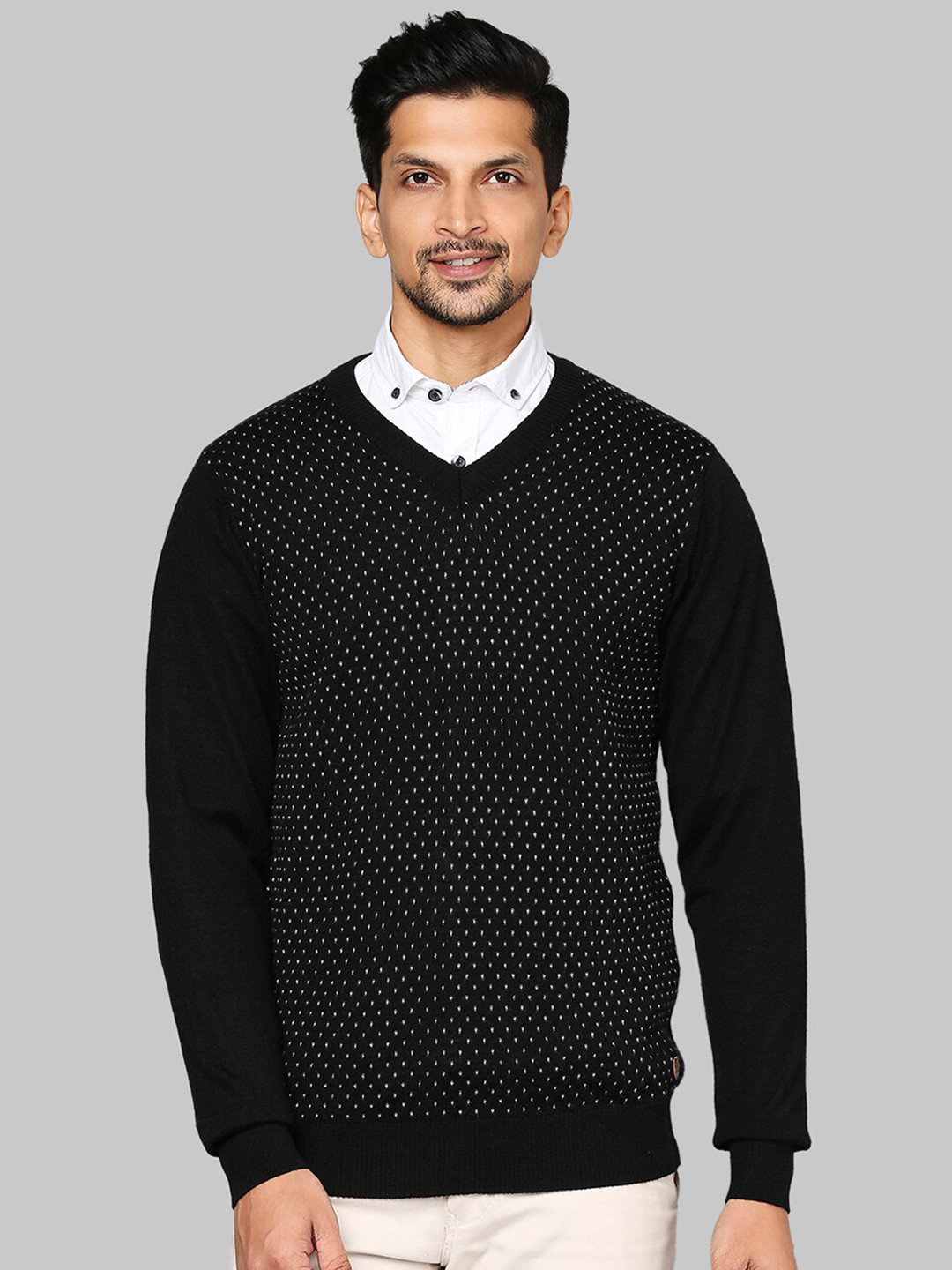 Raymond Men Black & White Printed Woolen Pullover Sweater