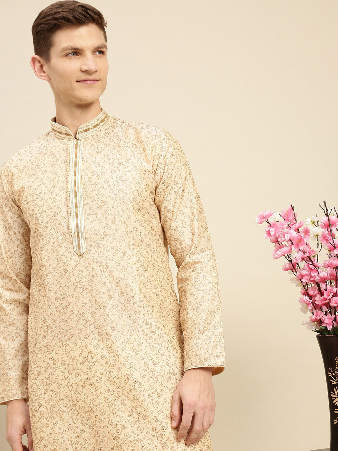 Sanwara  Men Beige Flared Sleeves Thread Work Kurta