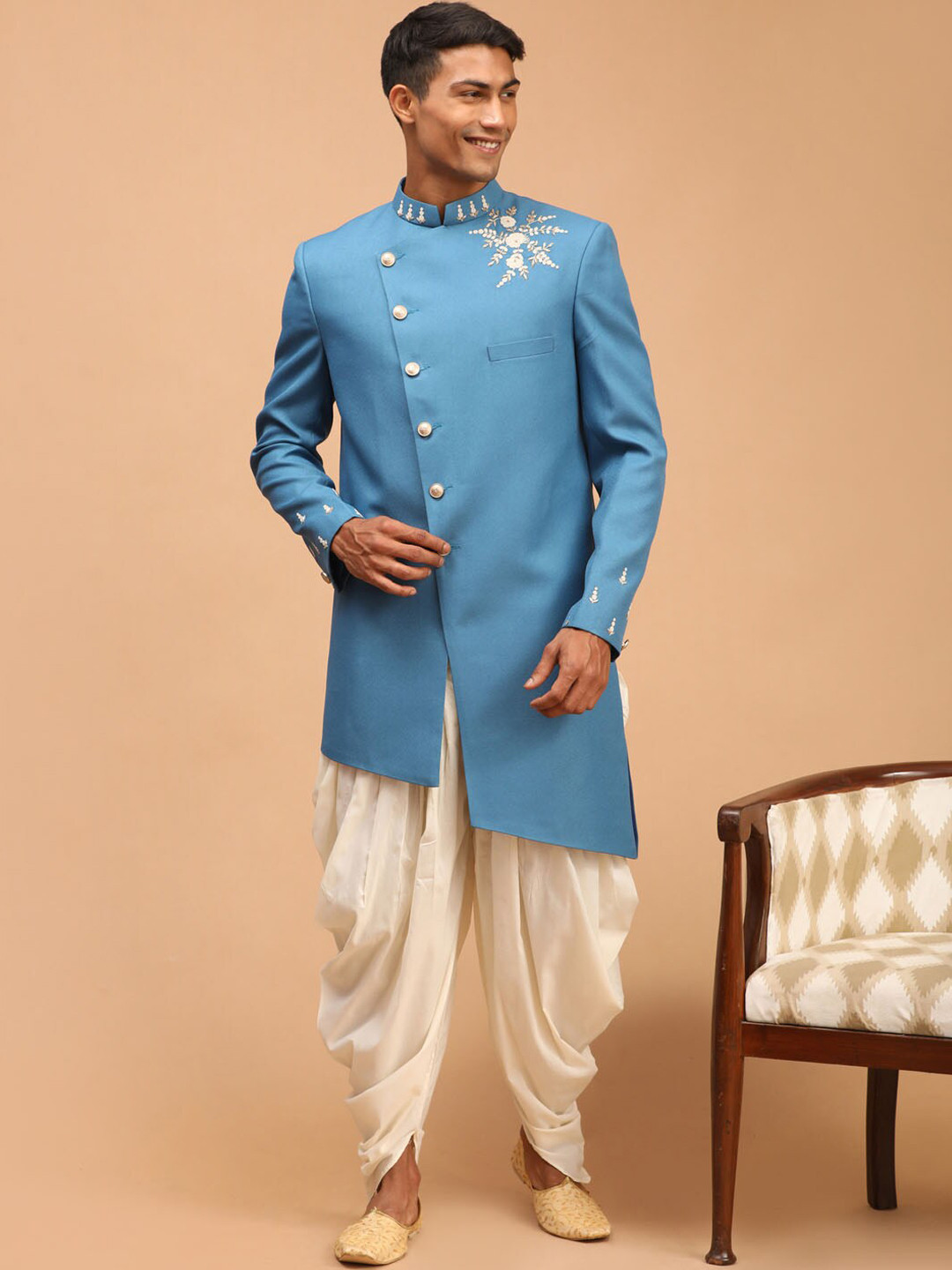 VASTRAMAY Men Turquoise Blue & Cream Silk Blend Sherwani Set