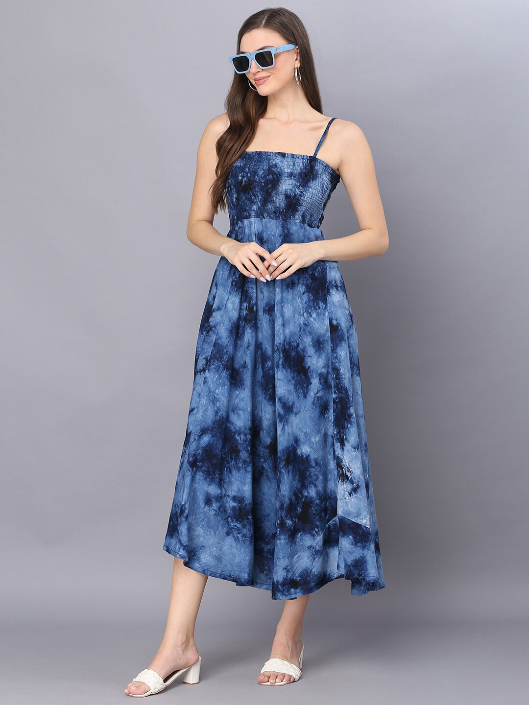Vastralay Navy Blue & Black Tie and Dye Dyed Empire Midi Dress