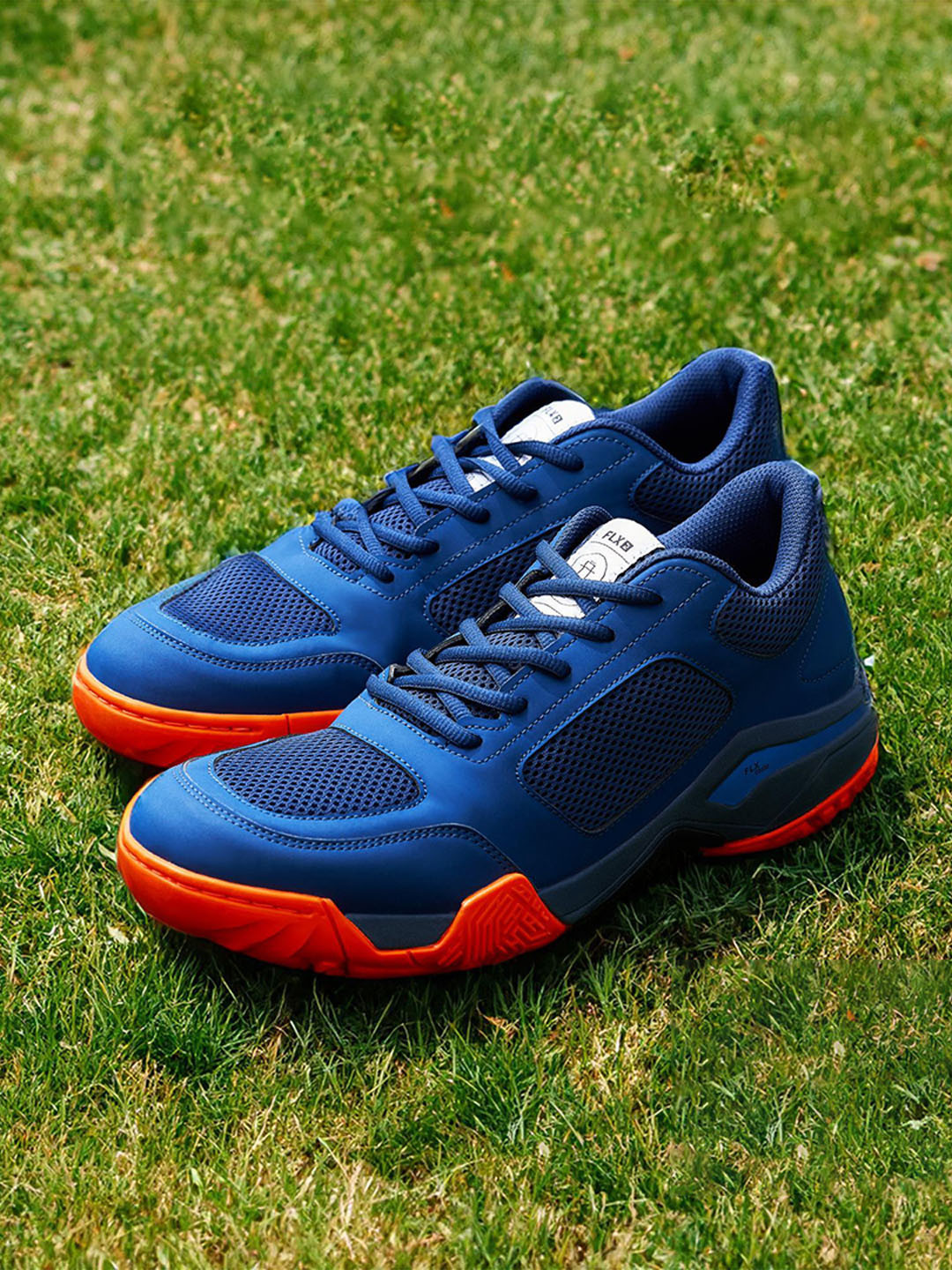 Decathlon FLX Kids Dark Blue Rubber Stud Cricket Shoes