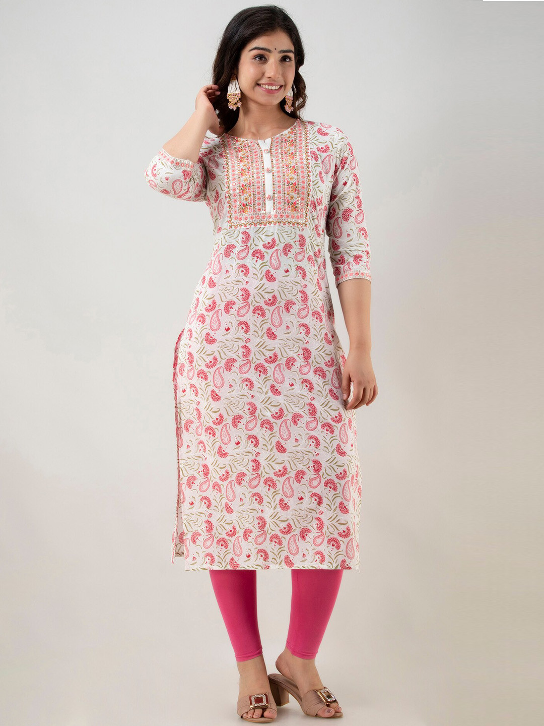 FASHION DEPTH Women Pink Floral Printed Thread Work Kurta