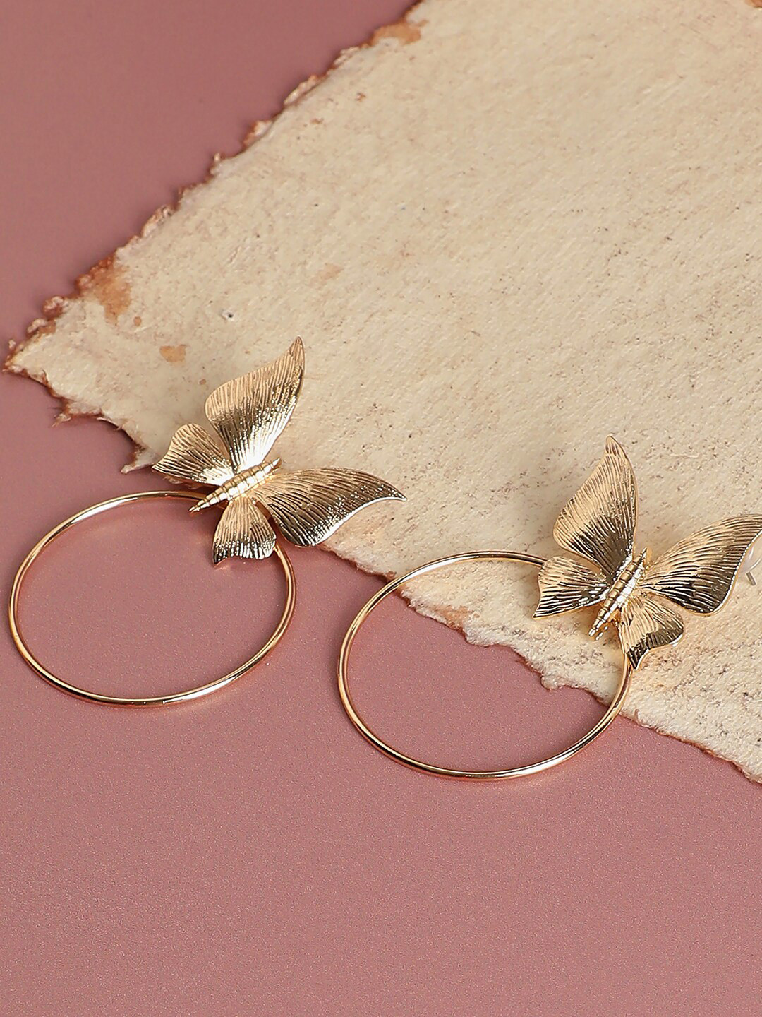 SOHI Contemporary Gold-Plated Hoop Earrings