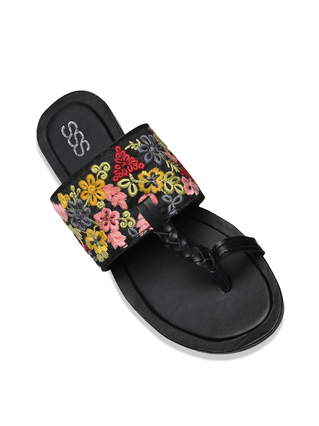Street style store best sale black flats