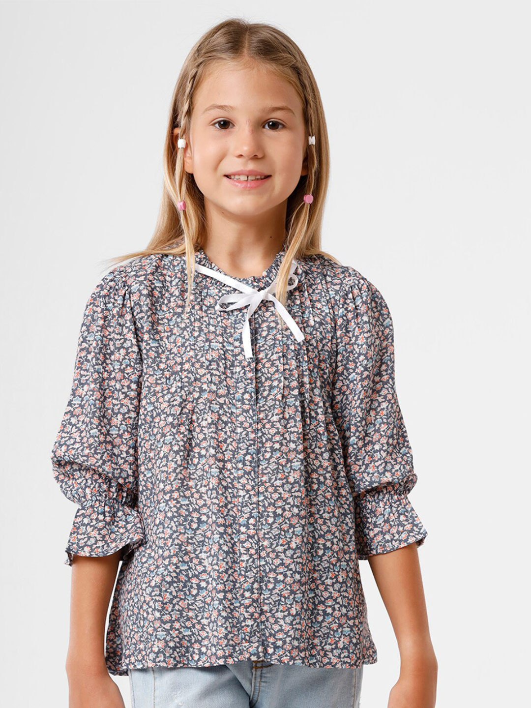 KATE & OSCAR Blue Floral Print Tie-Up Neck Top