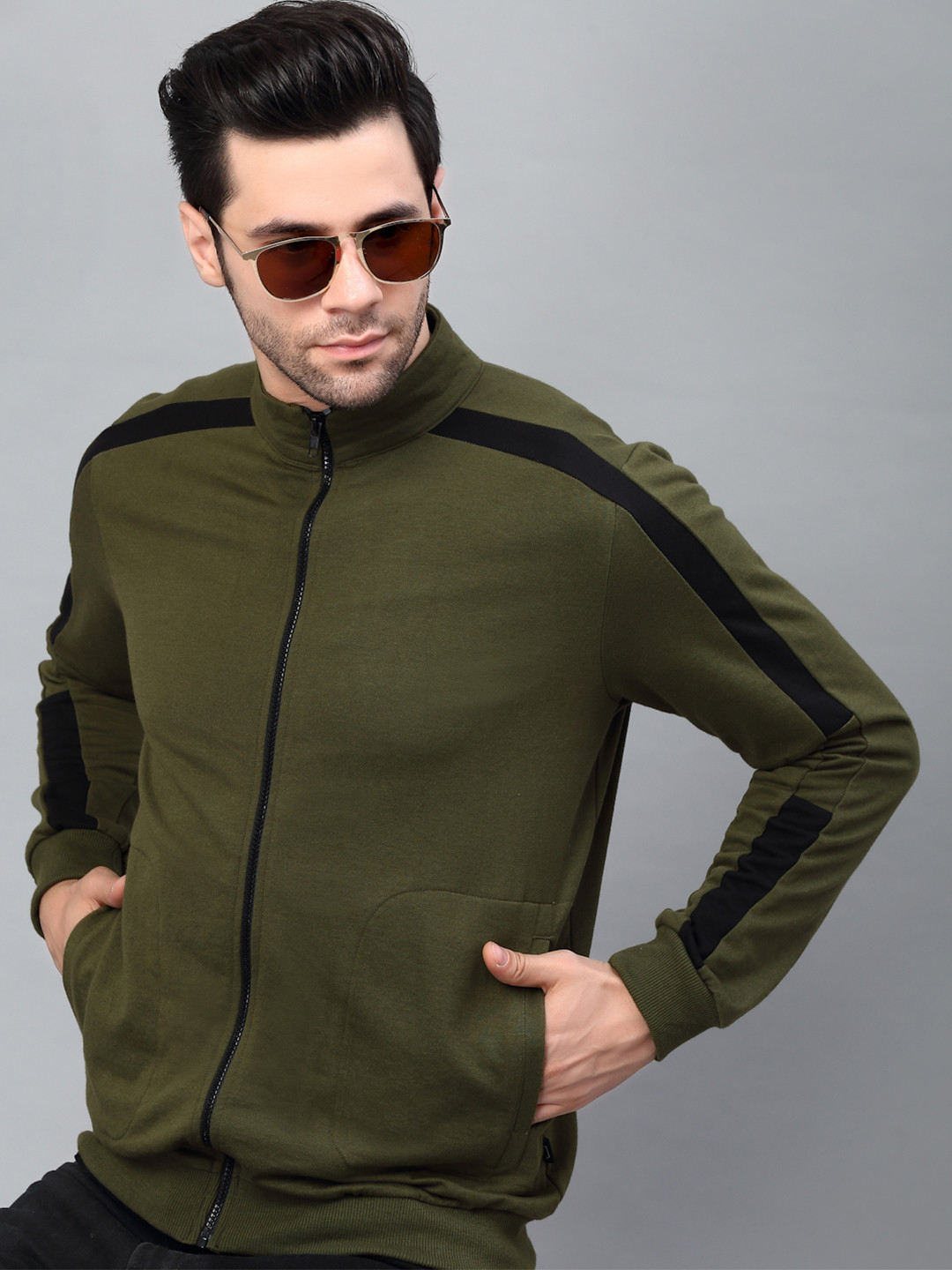 Rigo Men Green Lightweight Outdoor Sporty Jacket with Embroidered