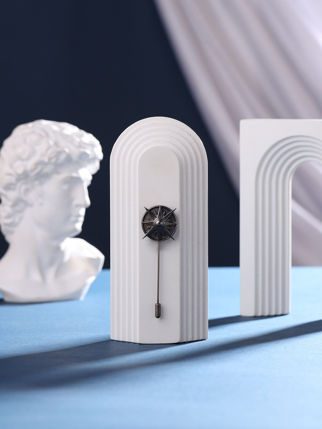 COSA NOSTRAA Men Metallic  Minimalistic The Star Shield Lapel Pin