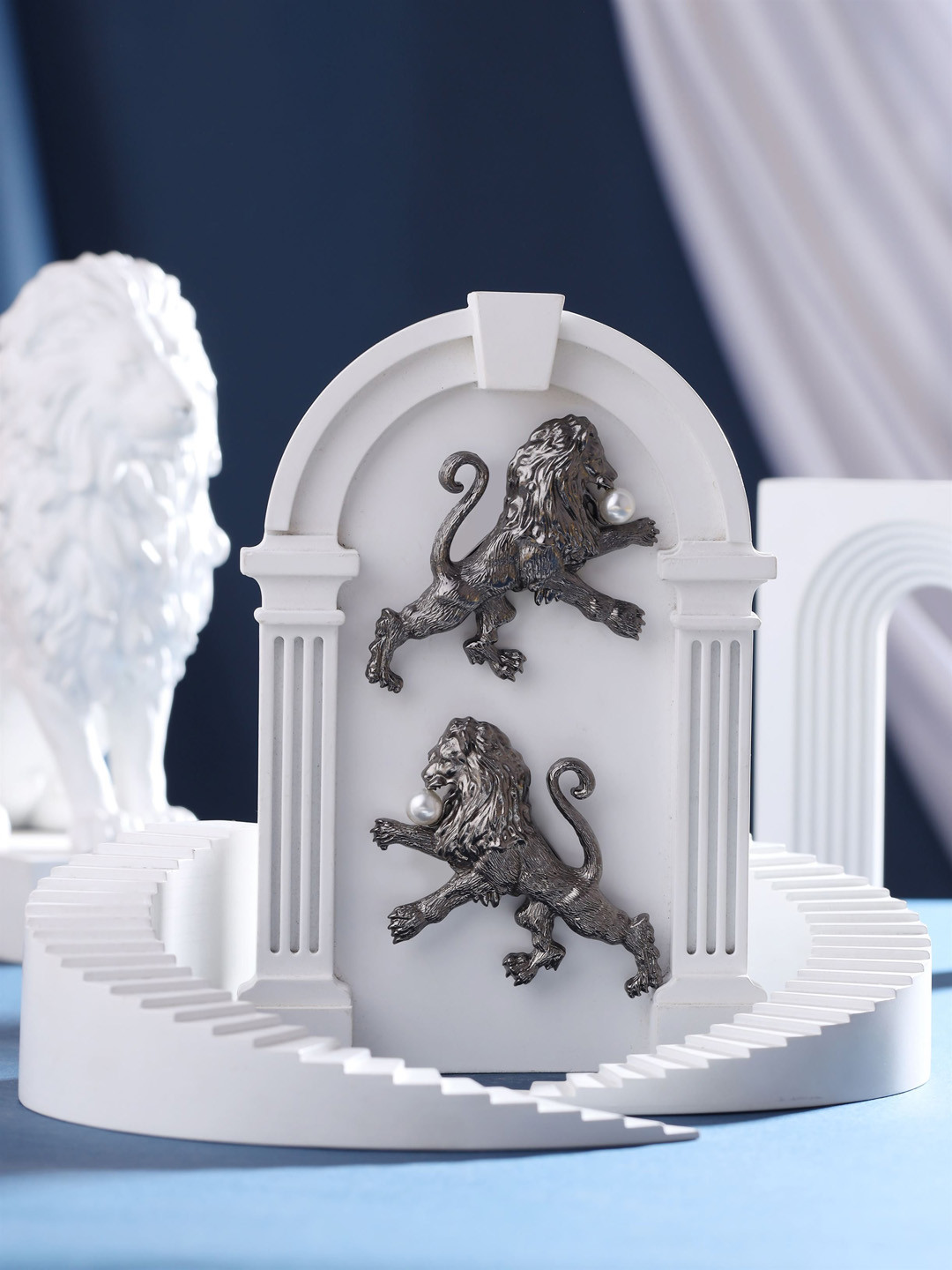 COSA NOSTRAA Men Set Of 2 Metallic-Toned Fireball Lapel Pin Brooch