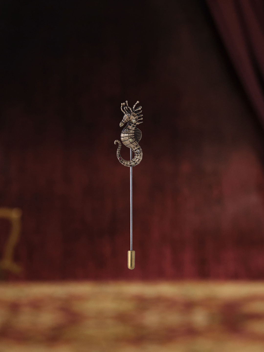 COSA NOSTRAA Men Antique Gold-Toned Crowned Sea Horse Lapel Pin Brooch