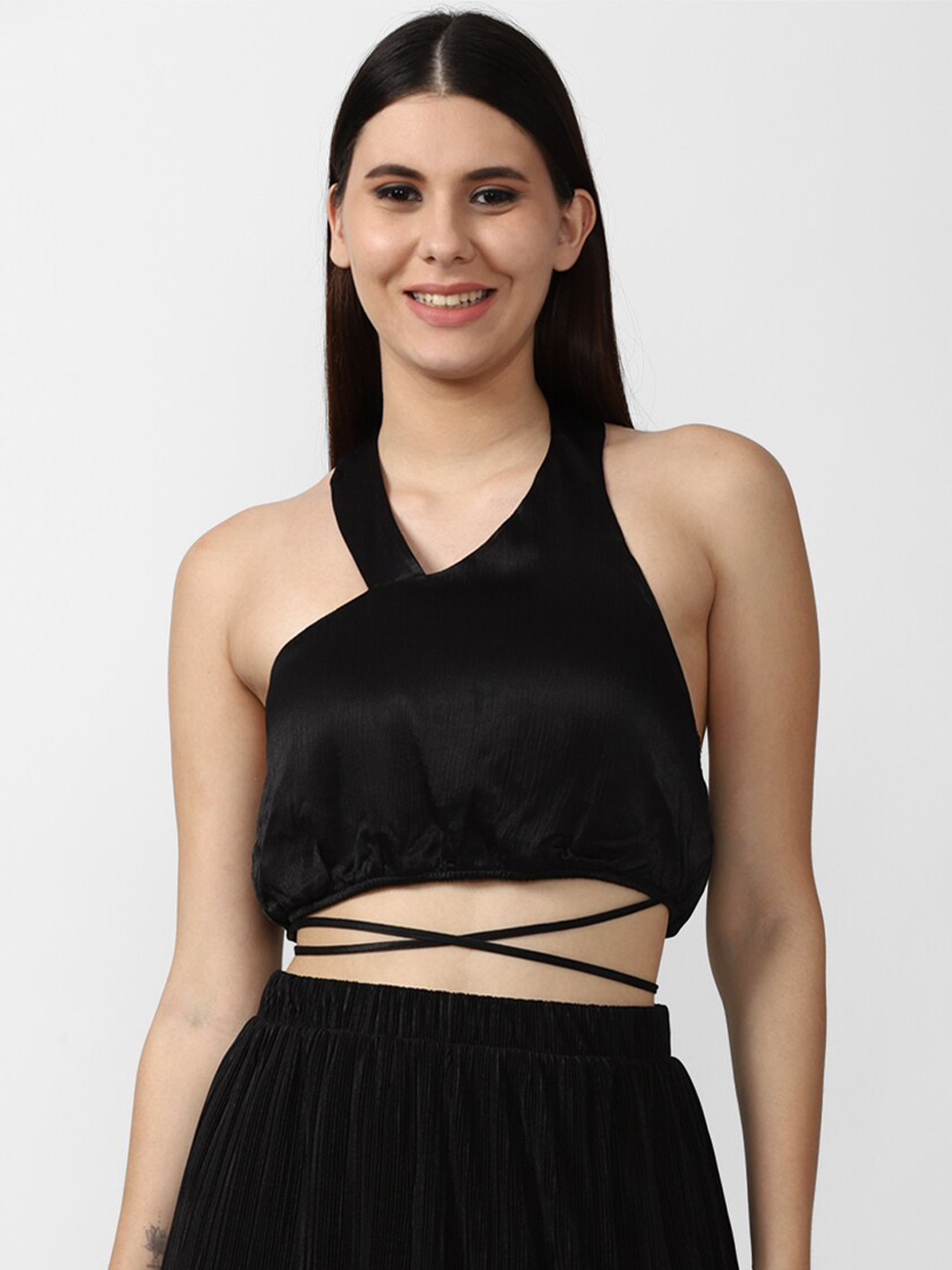 FOREVER 21 Women Black Halter Neck Bralette Crop Top