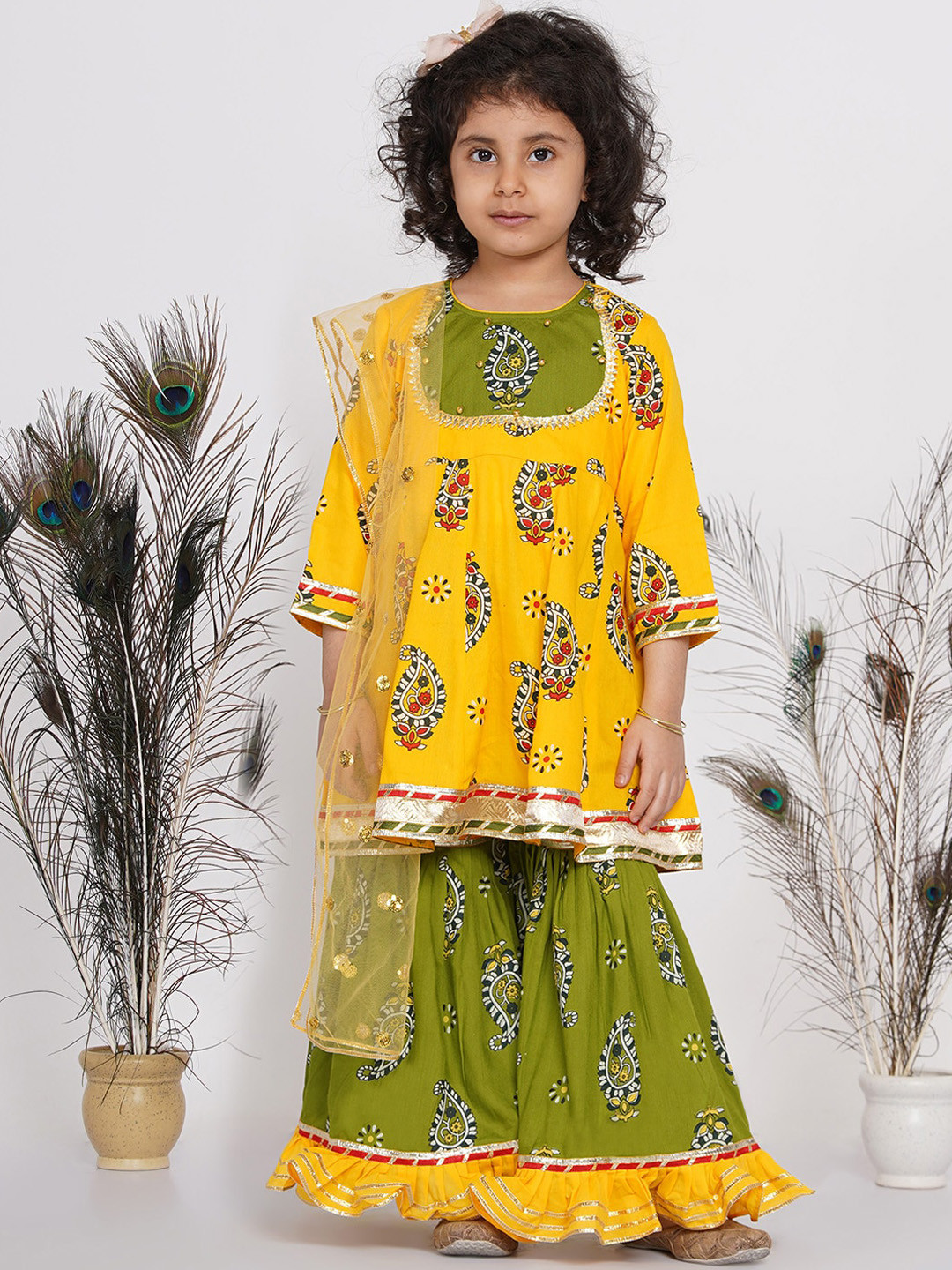Little Bansi Girls Yellow Printed Pure Cotton Kurta with Skirt & With Dupatta