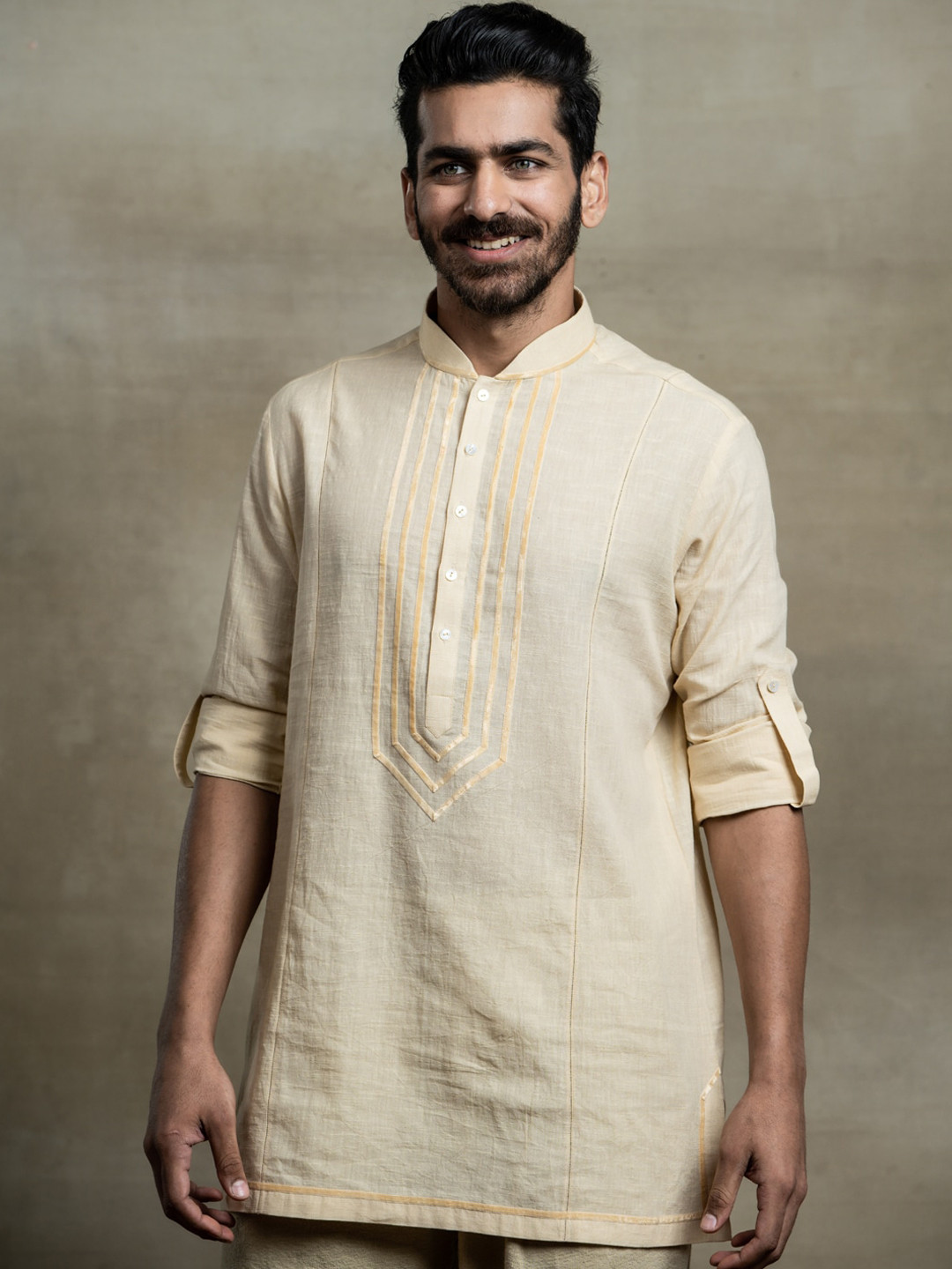 Tasva Men Cream-Coloured Cotton Short Kurta With Velvet Tape Detailing