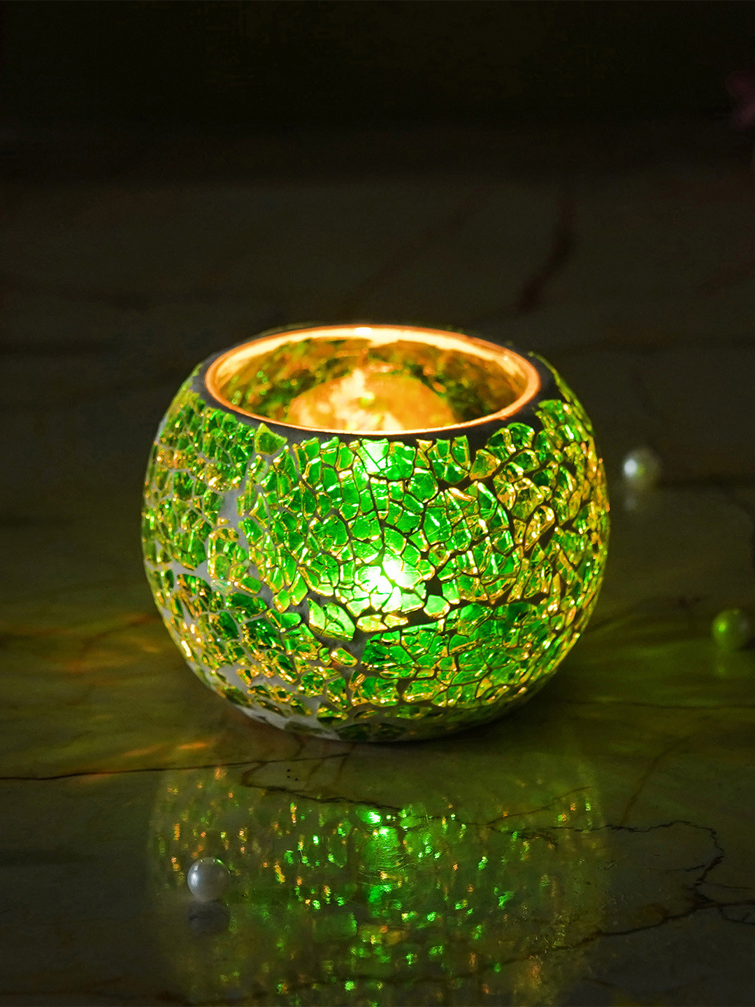 eCraftIndia Green Mosiac Glass Decorative Tea Light Holder
