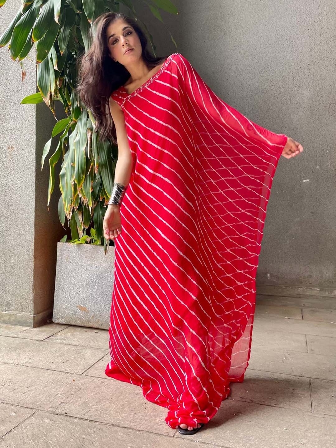 Thread Button Red White Chiffon Kaftan Maxi Dress