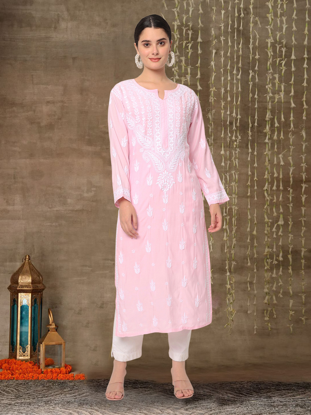 PARAMOUNT CHIKAN Women Pink-Coloured Chikankari Embroidery Regular Sleeves Kurta
