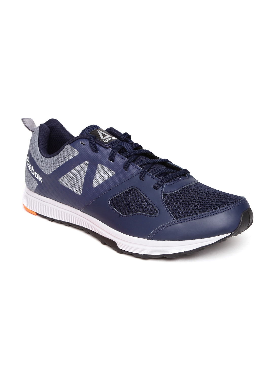 navy blue training shoes