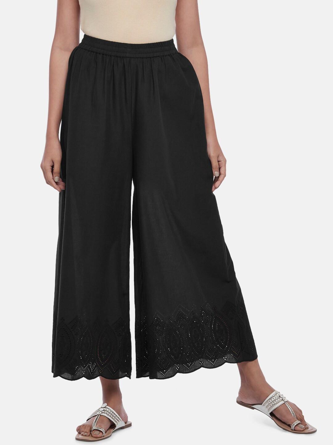 RANGMANCH BY PANTALOONS Women Black Flared Knitted Palazzos