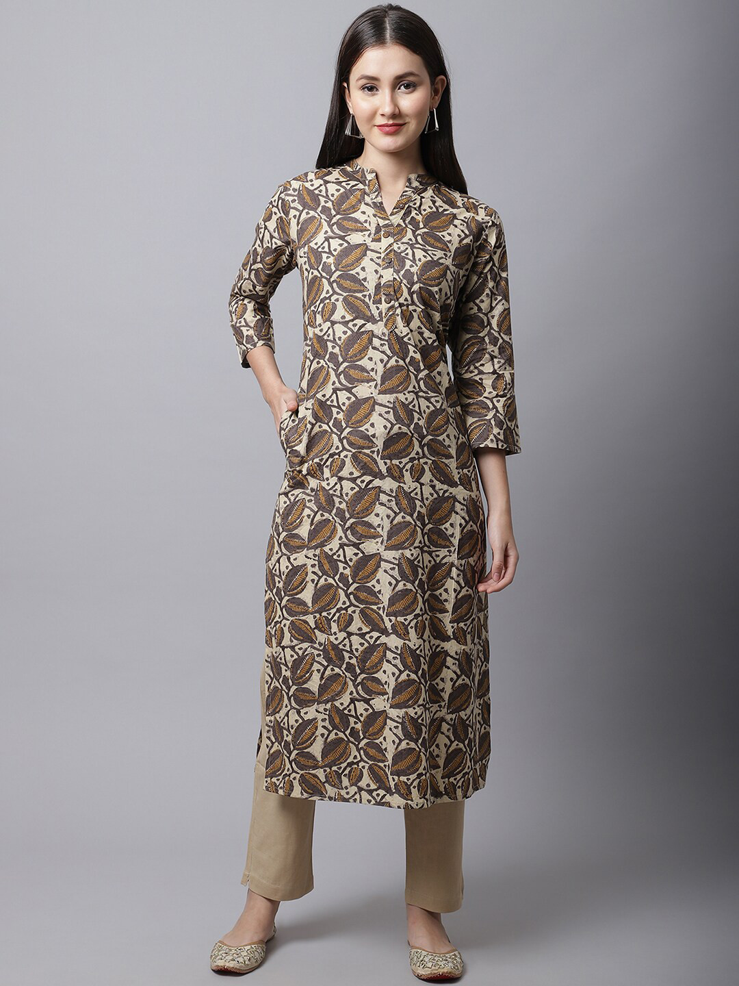 Pistaa Plus Women Brown & Cream-Coloured Floral Printed Floral Cotton Kurta