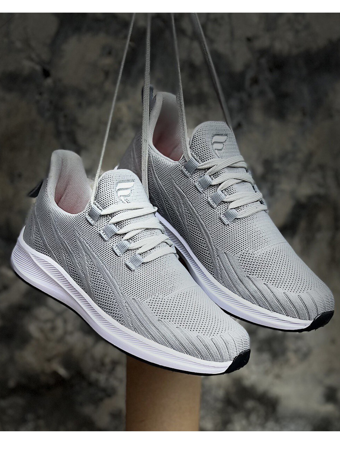 Field Care Men Grey Mesh Running Shoes