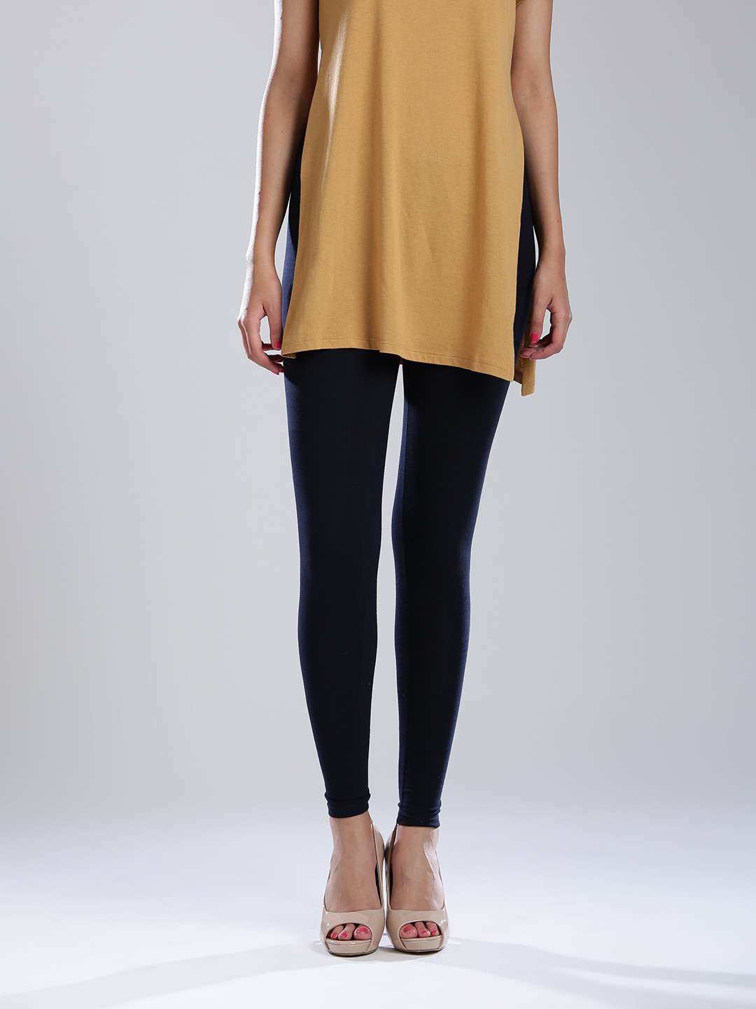 W Navy Ankle-Length Leggings