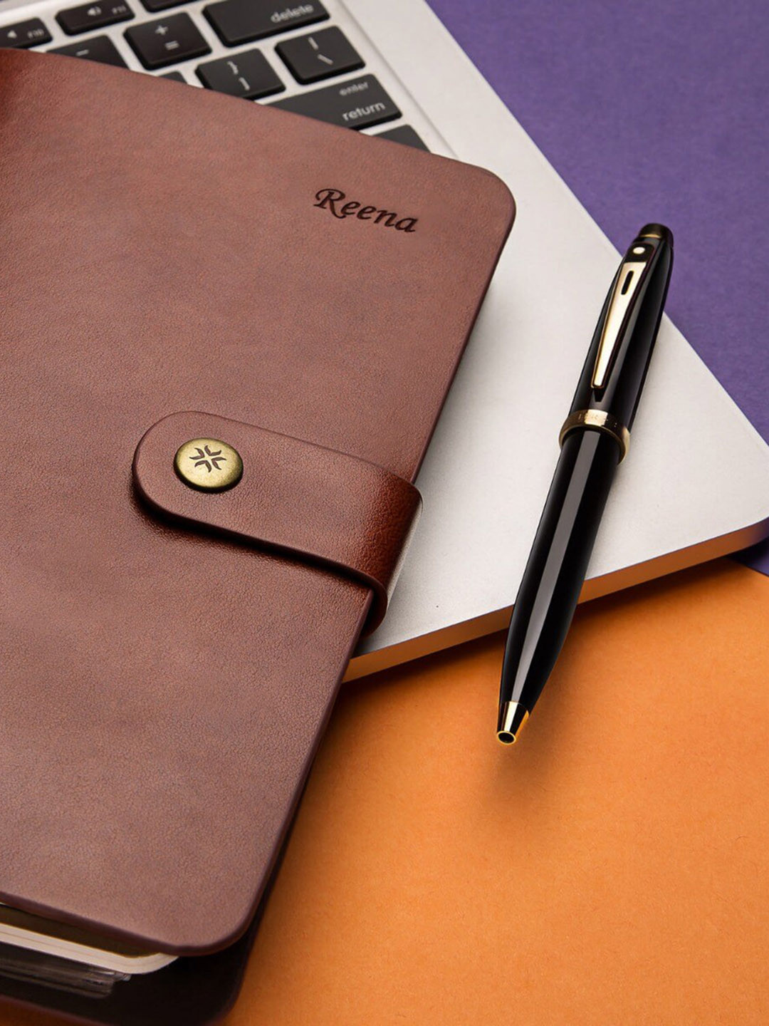 Sheaffer Black with Chrome Toned Trim E9322 Gift100 Ballpoint Pen