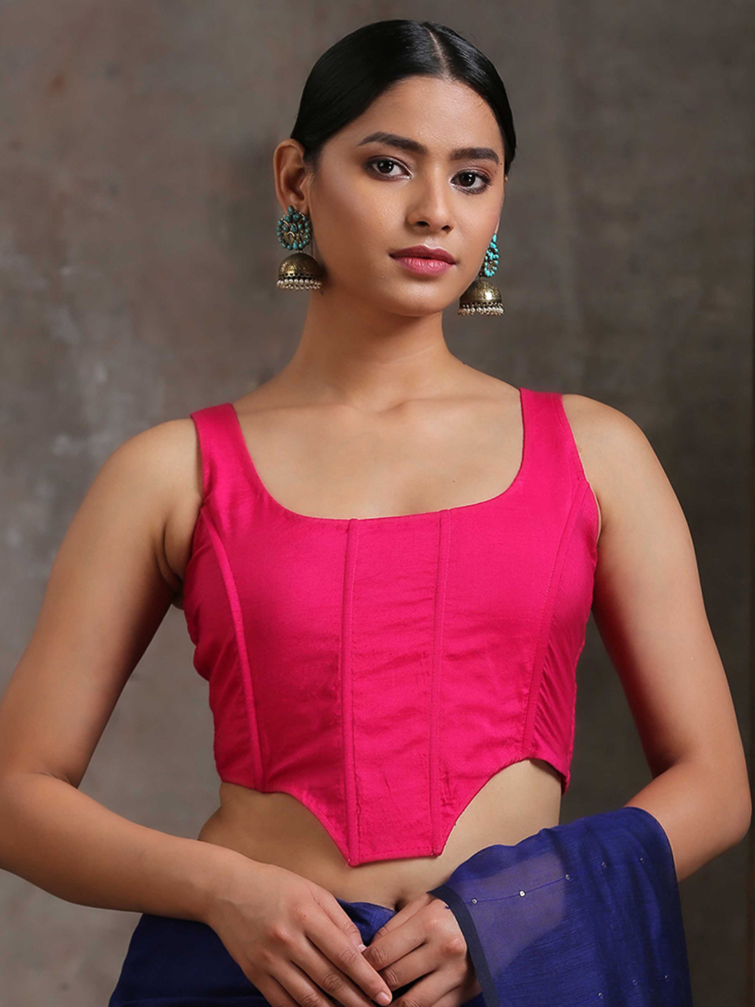 Triyah Women Pink Square Neck Sleeveless Solid Saree Blouse