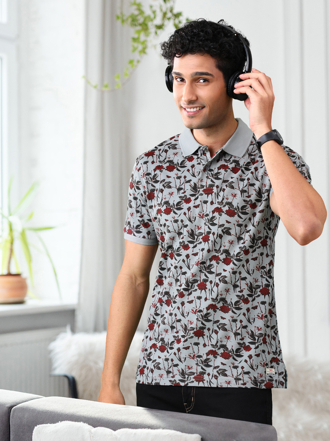 Flying Machine Men Grey & Maroon Floral Print Polo Collar Pure Cotton T-shirt