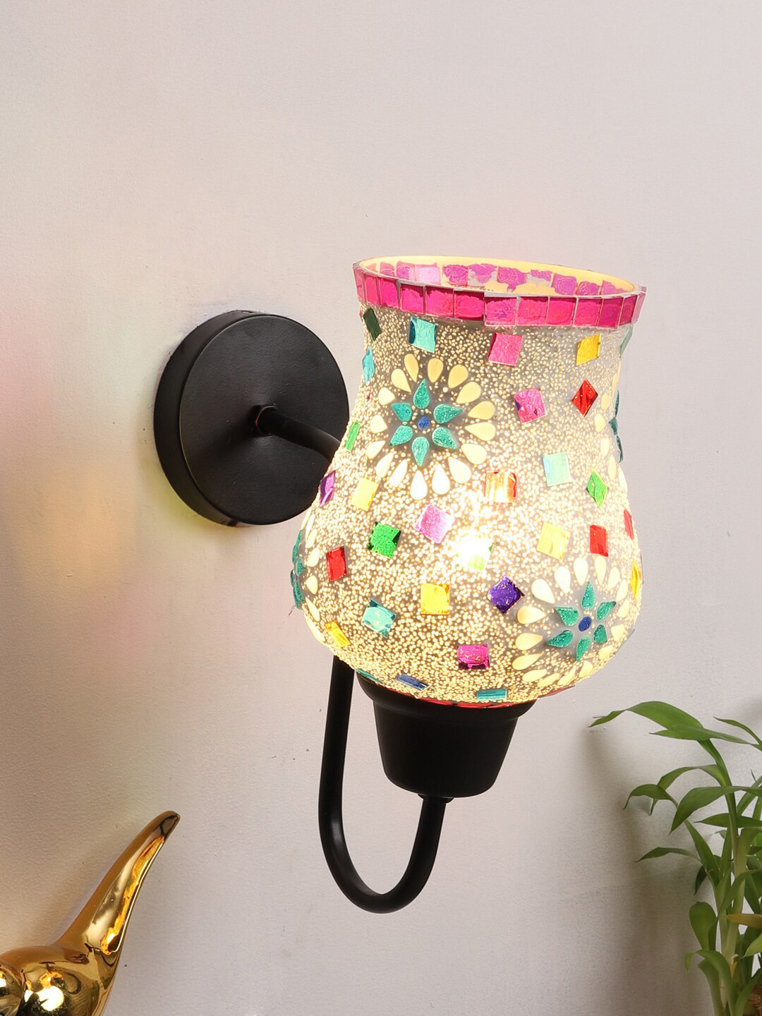 Foziq Black & Cream-Coloured Traditional Mosaic Wall Lamp