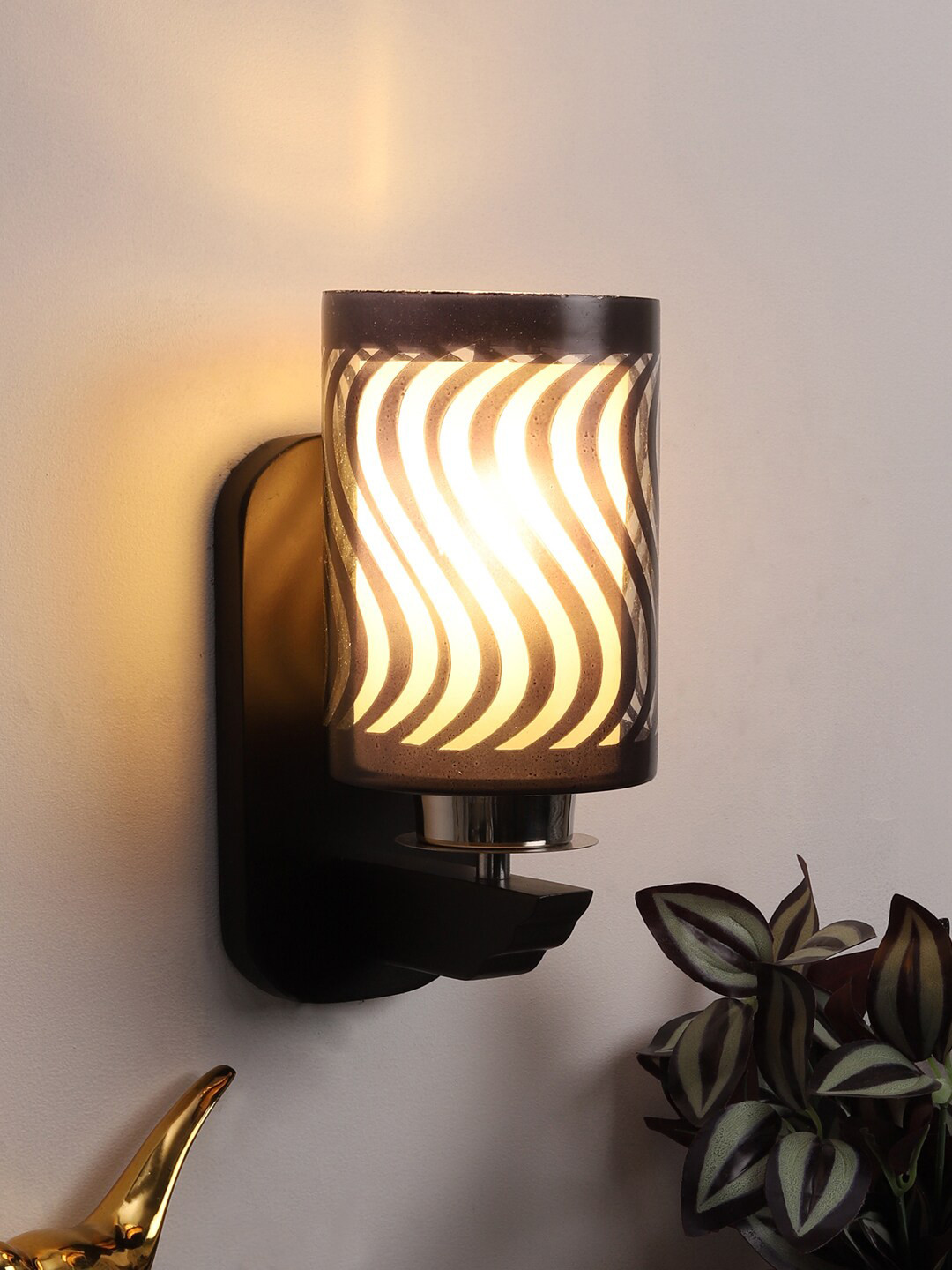 foziq Brown & Silver Wall Lamps