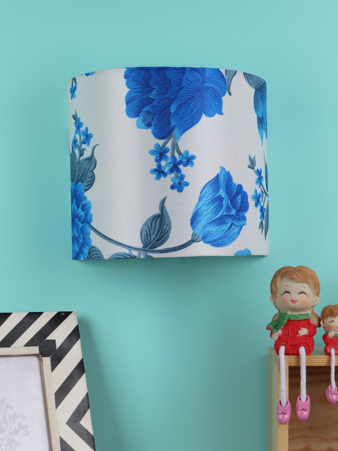 Foziq Blue & White Printed Metal Cylinder Wall Lamp