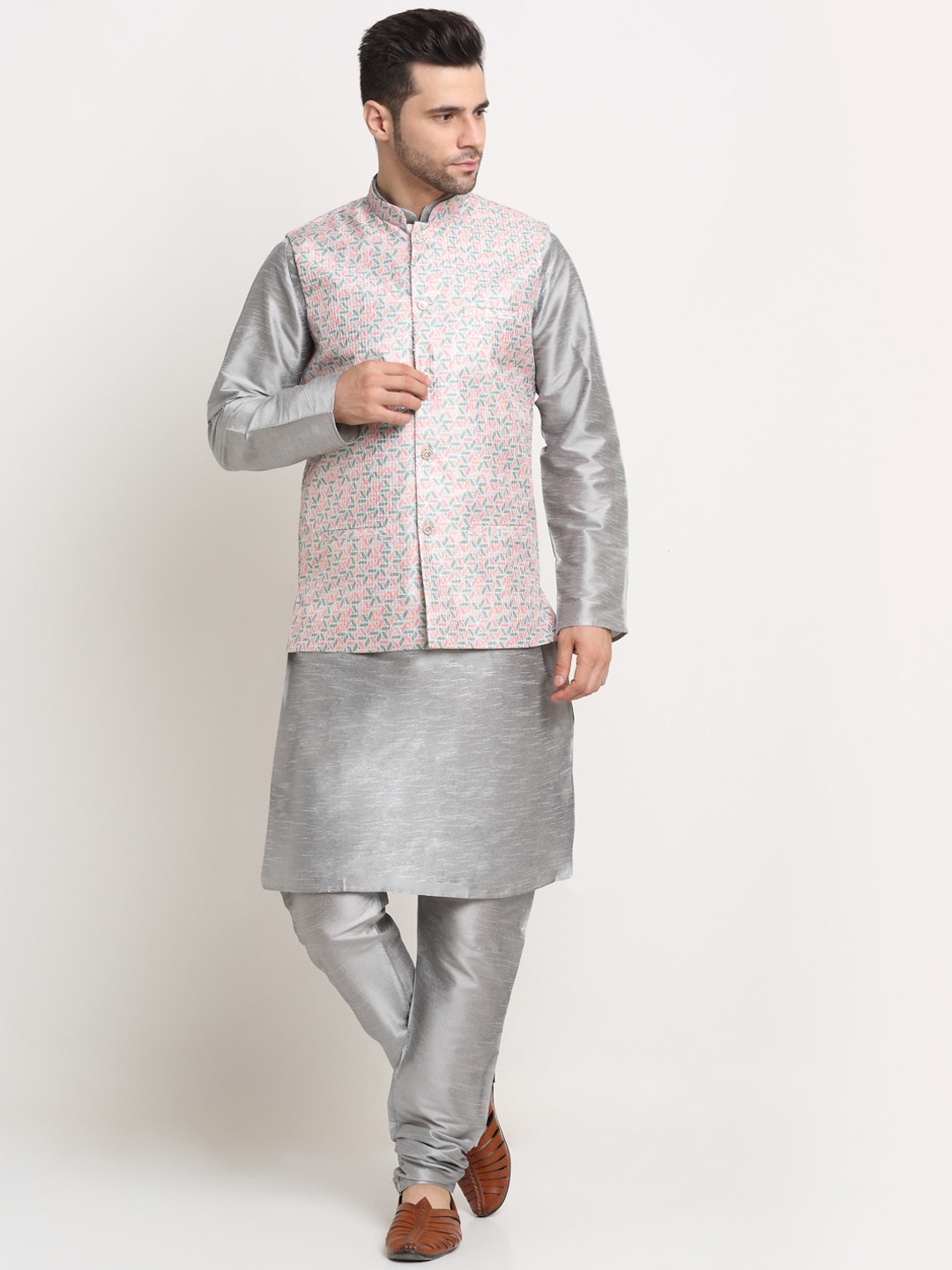 KRAFT INDIA Men Silver Kurta & Churidar with Nehru Jacket