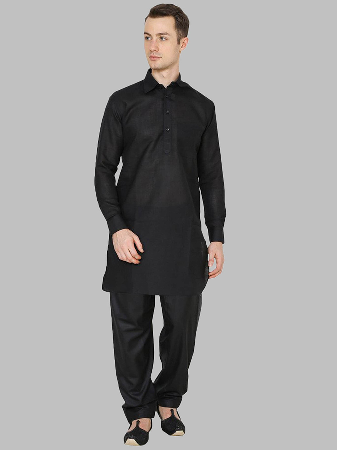 ROYAL KURTA Men Black Solid Linen Pathani Kurta with Salwar